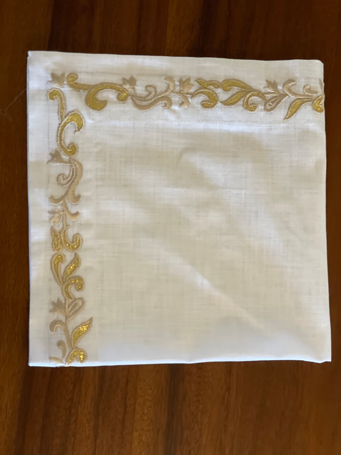 Ivory and Gold Napkin Set of 4