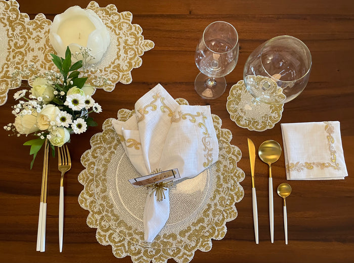 Ivory and Gold Napkin Set of 4