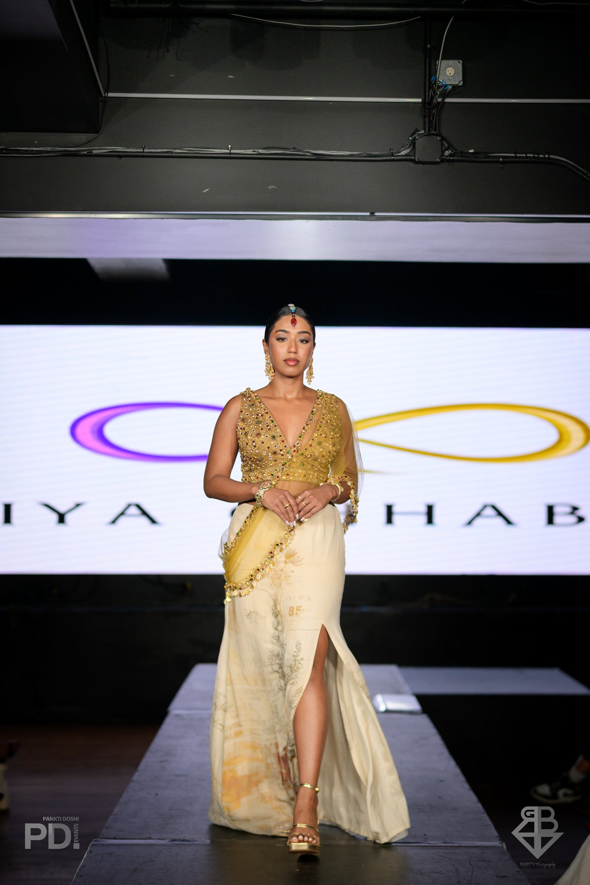 OLIVE JEWELLED ENSEMBLE