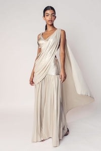 CUT OUT SARI GOWN