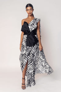 THE GAYATRI STITCHED SARI WITH A BOW BELT-RTS