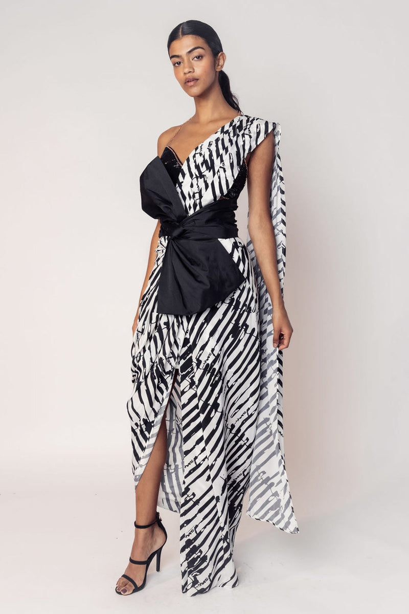 THE GAYATRI STITCHED SARI WITH A BOW BELT-RTS