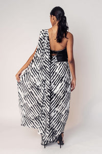 THE GAYATRI STITCHED SARI WITH A BOW BELT-RTS