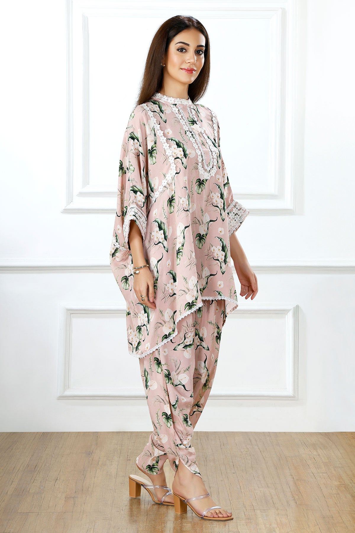 Rosé Breeze Kaftan Set