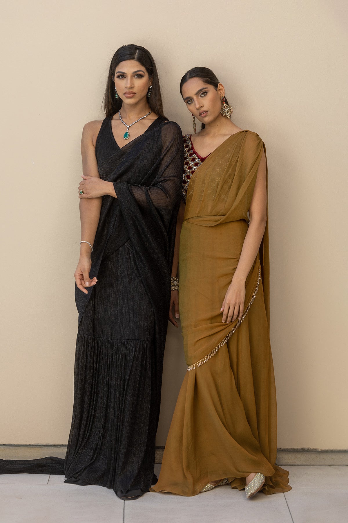 GEENA NOIR SARI GOWN
