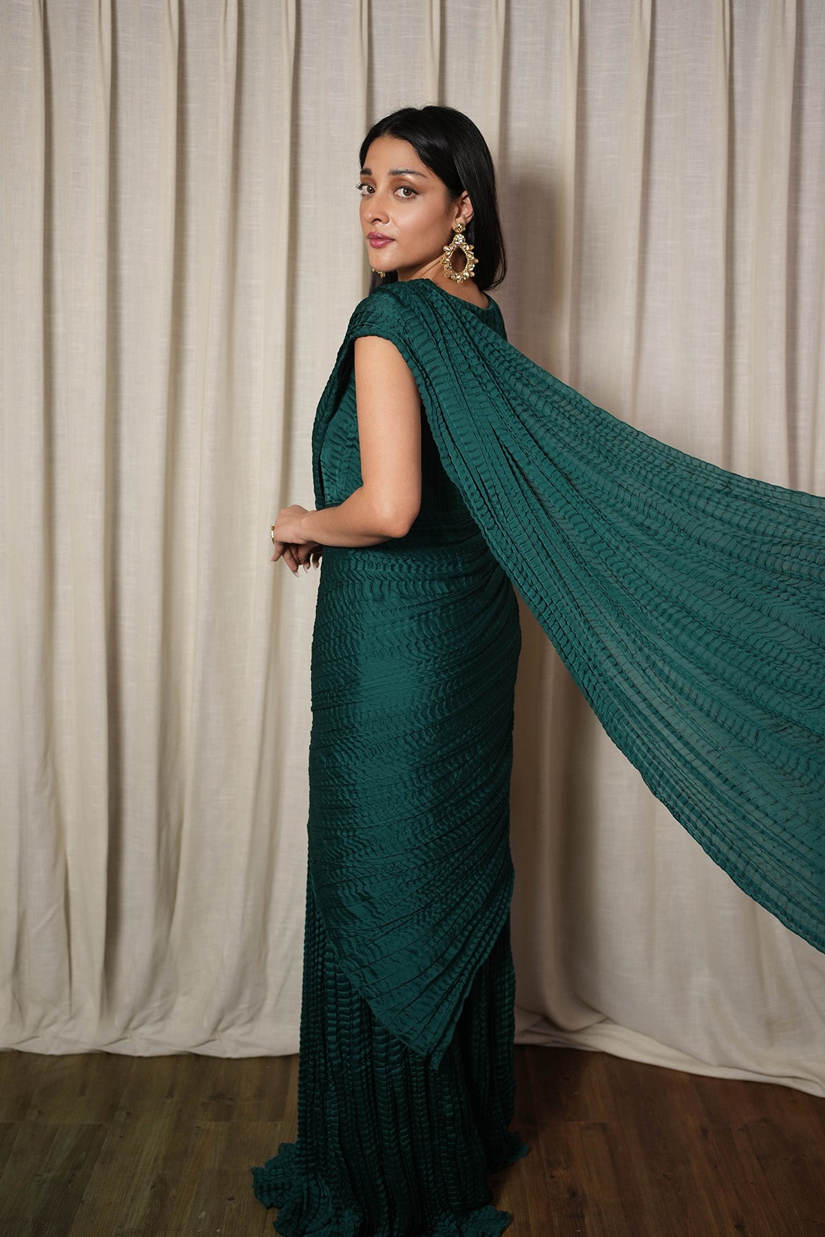 ZAREEN SARI GOWN